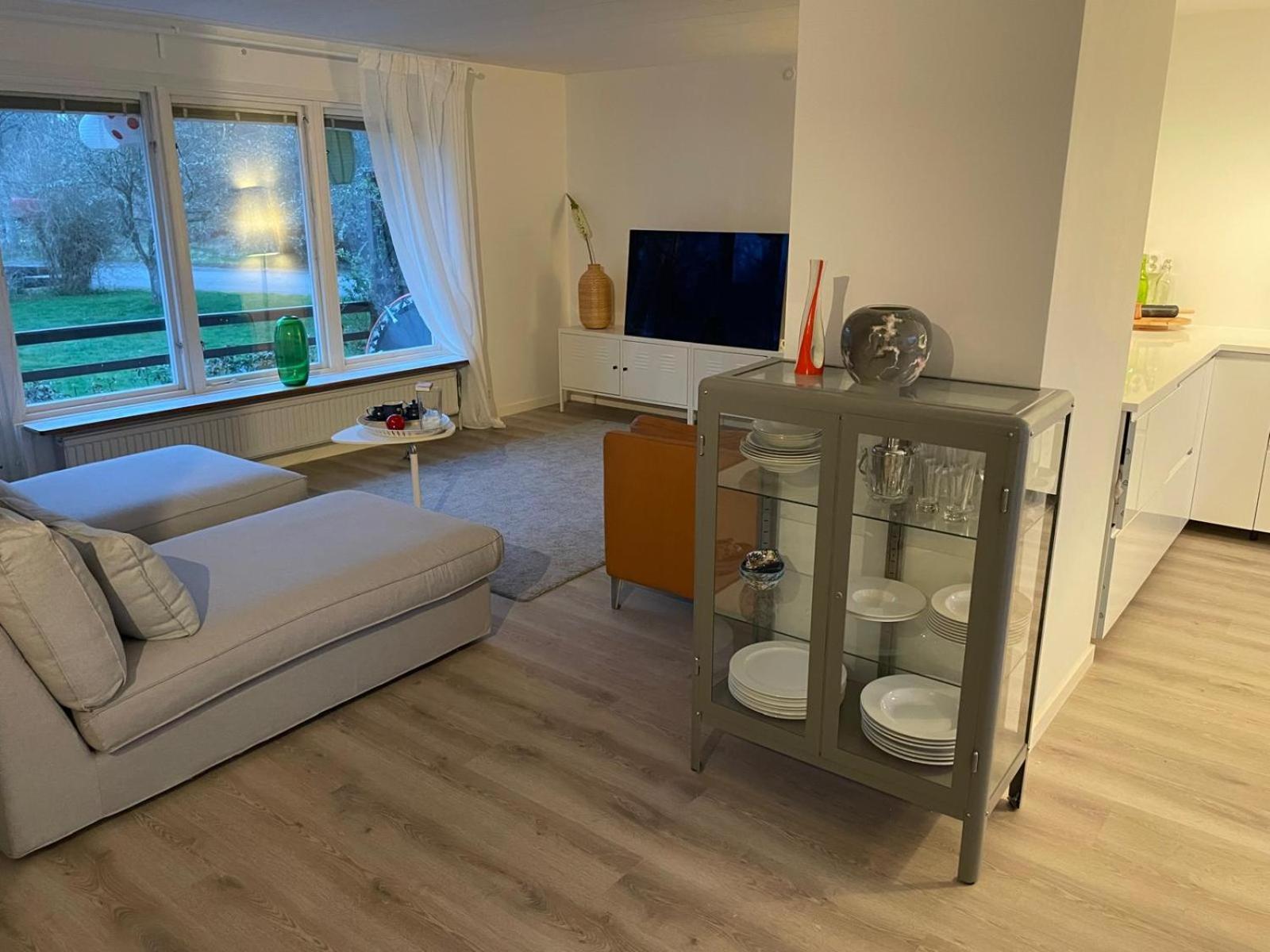 Modern 3 Bed Rooms In Almhult Close To Vaxjo Airport Exteriör bild